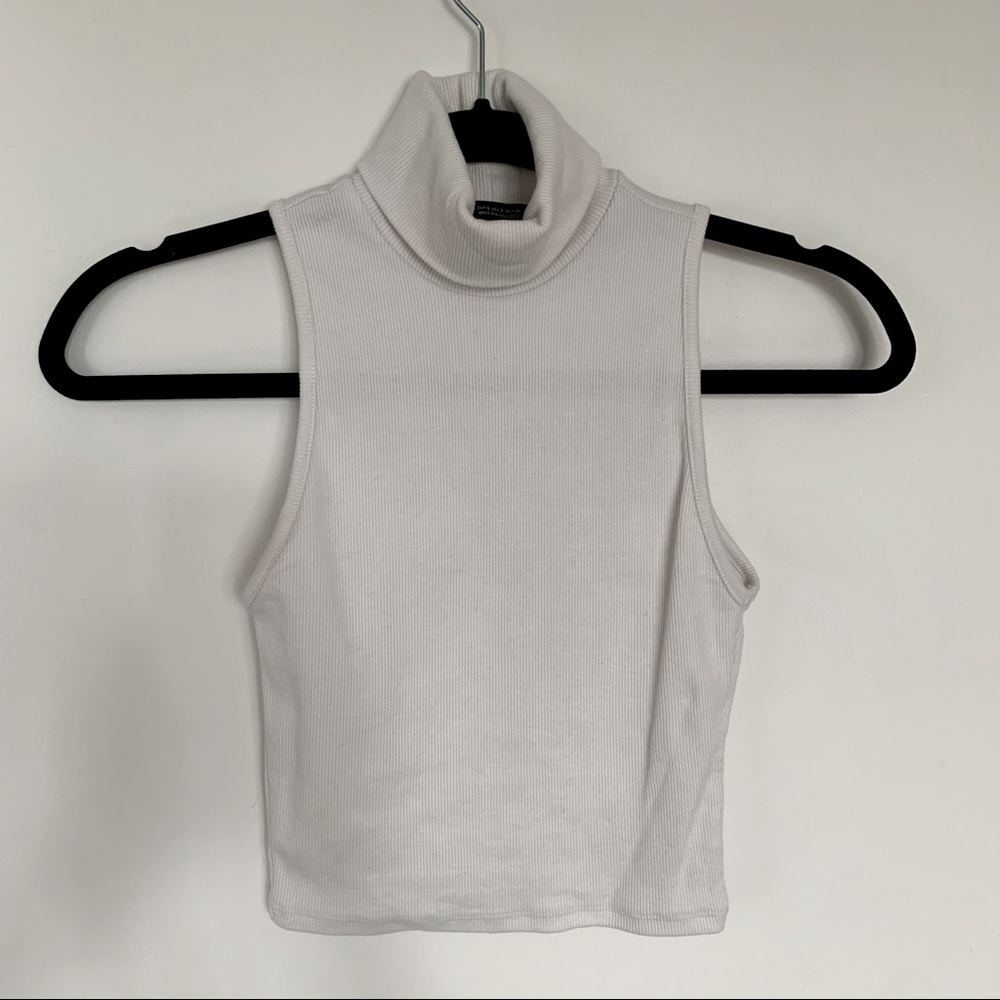 Zara White Sleeveless Turtleneck Ribbed Top